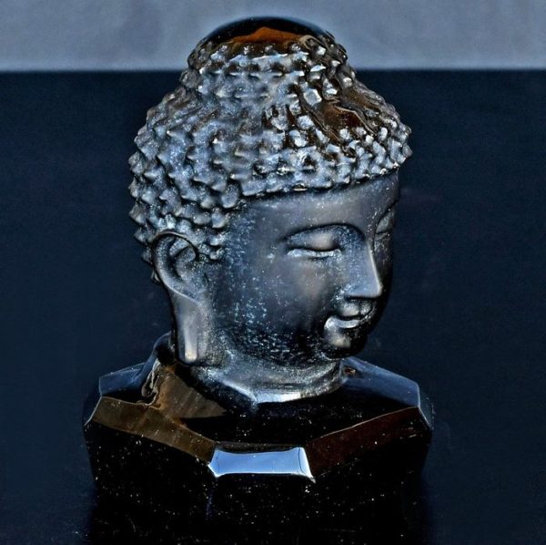 Fine detail Obsidian Buddha huvud with Gold shades- 9.6×6.3×6.1 cm - 411 g - Image 7