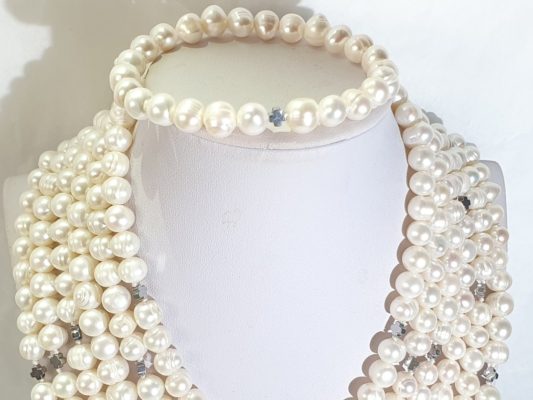 Freshwater pearl necklace and bracelet with Greek crosses (protection & balance) (2) - hematite - 925 silver brooch