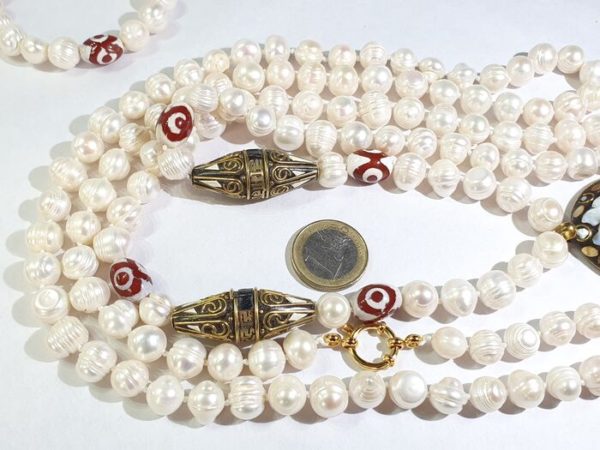 Buddhist protection amulets -  pearl necklace & bracelet - AAAA - Om - metal, enamels - 5 Three Eyes Tibetan agate dzi - Image 8