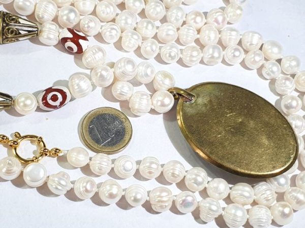 Buddhist protection amulets -  pearl necklace & bracelet - AAAA - Om - metal, enamels - 5 Three Eyes Tibetan agate dzi - Image 14