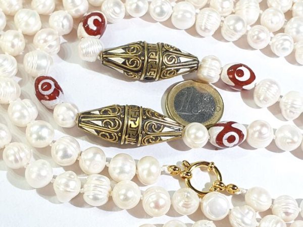 Buddhist protection amulets -  pearl necklace & bracelet - AAAA - Om - metal, enamels - 5 Three Eyes Tibetan agate dzi - Image 15